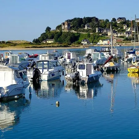 Guernesey - Quai Des Ormes Barneville-Carteret
