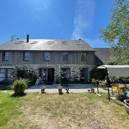 Double Guernesey Dans Maison, Au Calme Sur Le Gr223 Bed & Breakfast