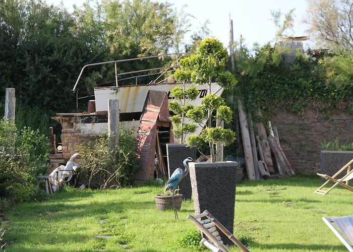 Double Guernesey Dans Maison, Au Calme Sur Le Gr223 3*